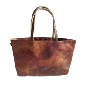 LEAFII Emily Leaf-Patterned Tote Bag Rust Brown